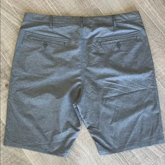 CSG by Champs Men's Gray Flat Front Shorts - Picture 3 of 7